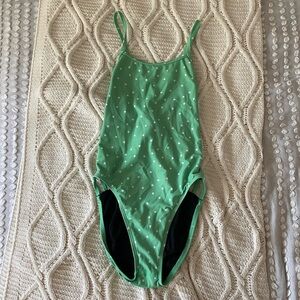 green with white stars jolyn